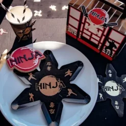 8 Assiettes en carton - Collection Ninja