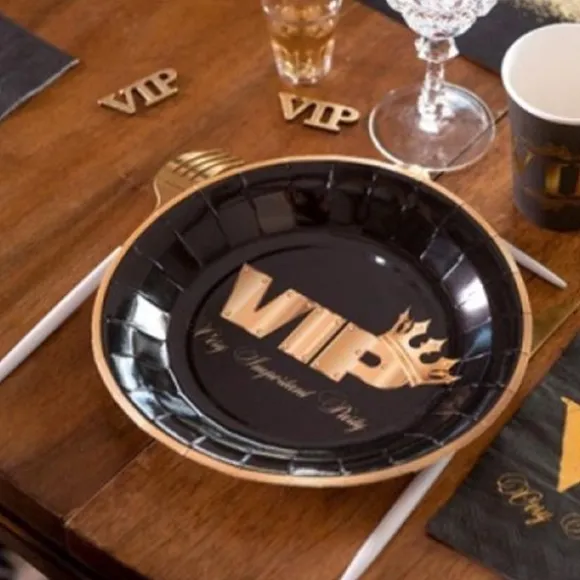 10 Assiettes en carton - Collection VIP
