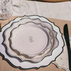 8 assiettes en carton - Diamètre 18 cm - Collection Communion Effet Lin et Or