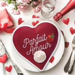 6 assiettes en carton en forme de cœur - Saint-Valentin - Collection Chéri Chérie