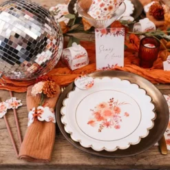 8 assiettes en carton FSC® - Diamètre 23 cm - Collection Time to Disco