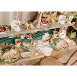 6 assiettes "Joyeux Anniversaire" en carton - Diamètre 23 cm - Collection Dinosaures