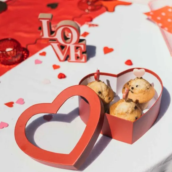 Boîte en forme de cœur rouge en carton - 19,5 x 7 x 15,5 cm - Saint-Valentin
