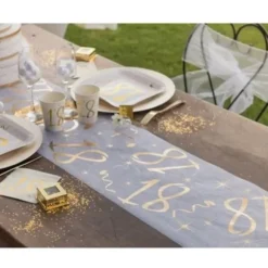 Chemin de Table Anniversaire - Blanc et Or - 18 ans