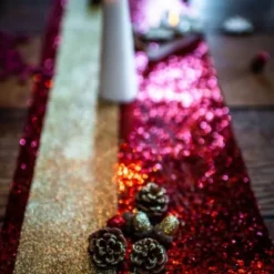 Chemin de Table - Coquettes Paillettes - Rouge