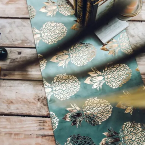 Chemin de table en velours - Ananas - Couleur au choix