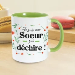 Mug vert - Je suis une sœur qui déchire !