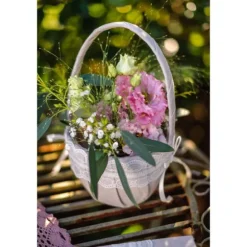Panier champêtre en lin et dentelle