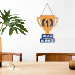 Plaque en bois à suspendre en forme de coupe "Meilleur Papa du monde" - Collection Papa Parfait