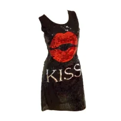 Robe noire à sequins "Kiss me"